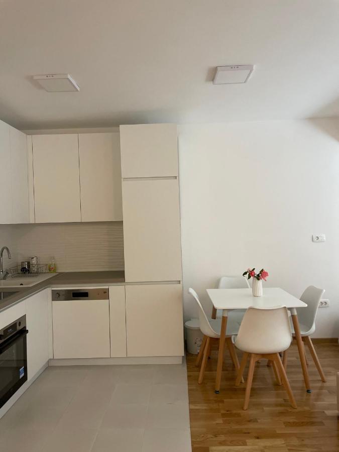 Golden Apartment Skopje Zewnętrze zdjęcie