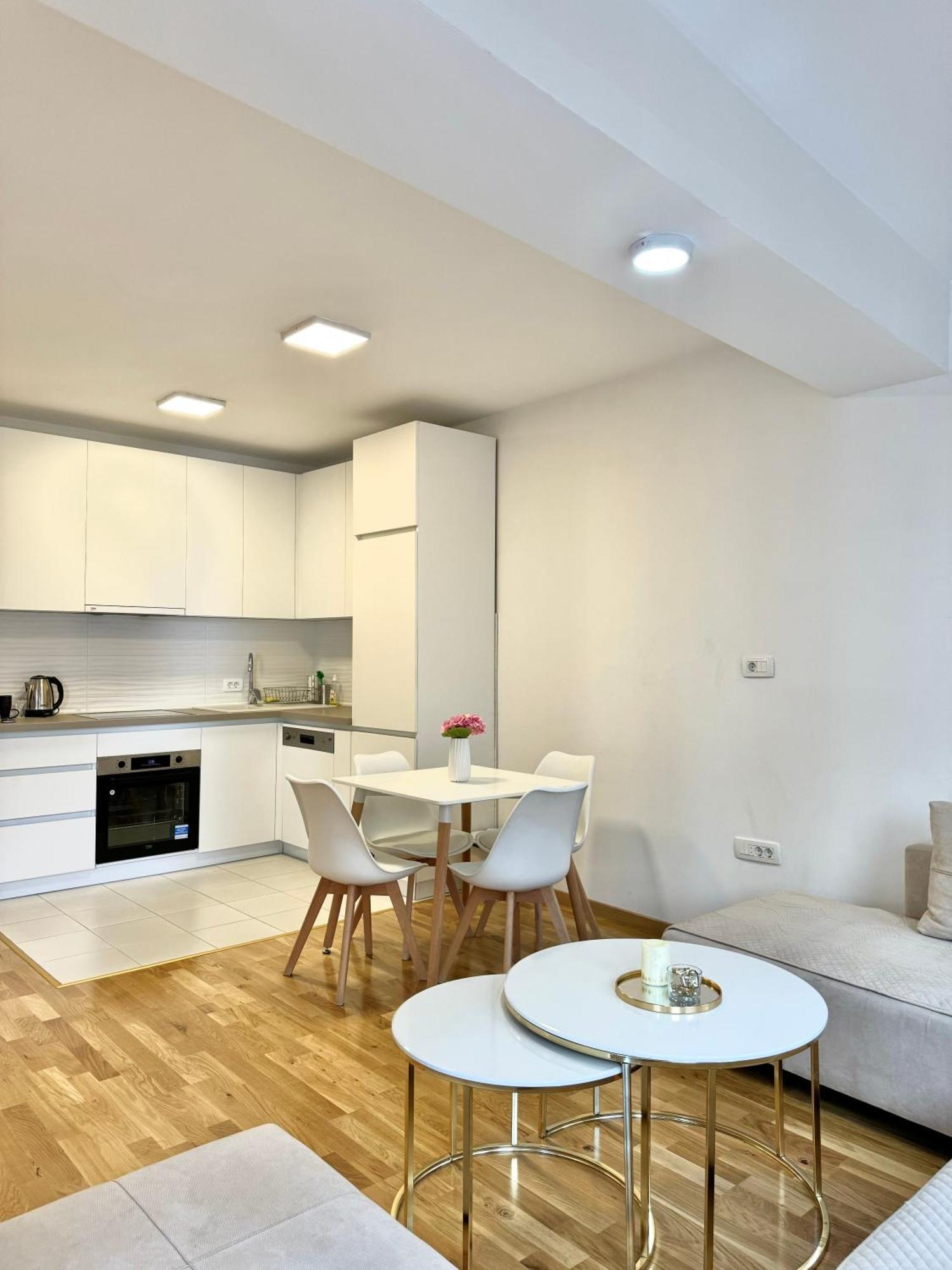 Golden Apartment Skopje Zewnętrze zdjęcie